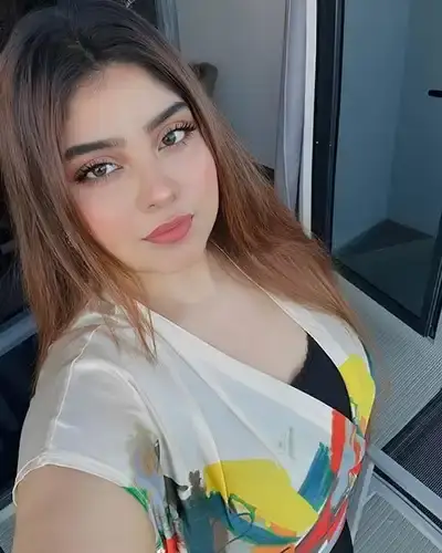 Call Girl Rhenak